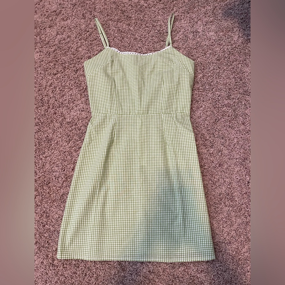 Green gingham dress